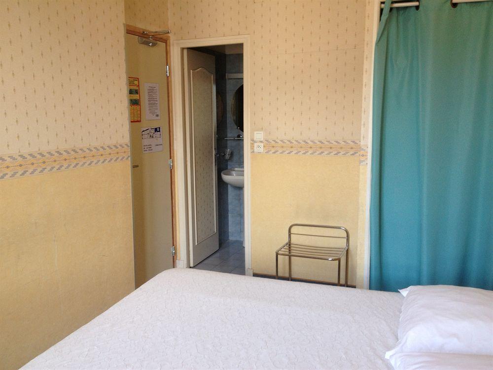 Au Nouvel Hotel 2*