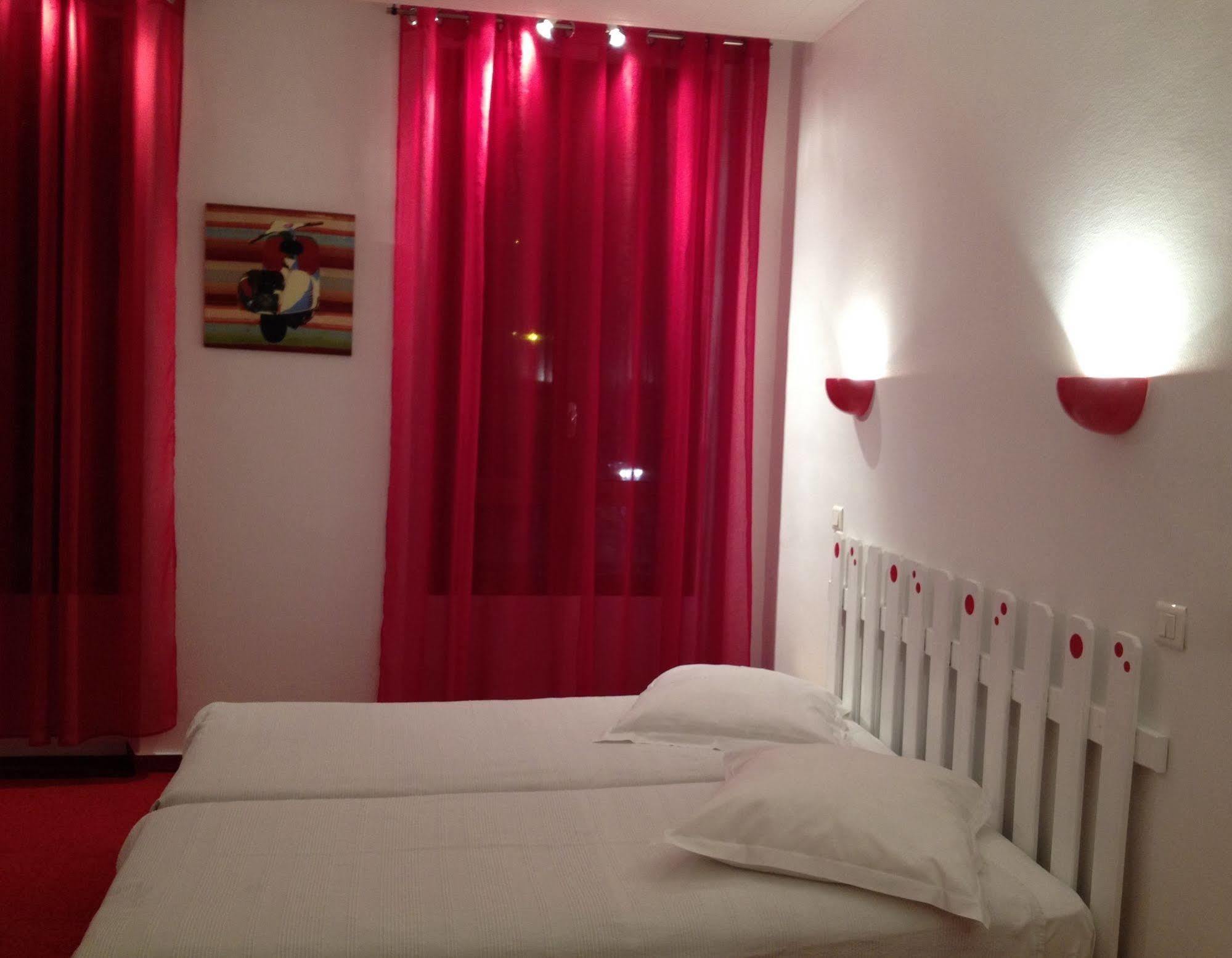 Hotel Au Nouvel Tolone